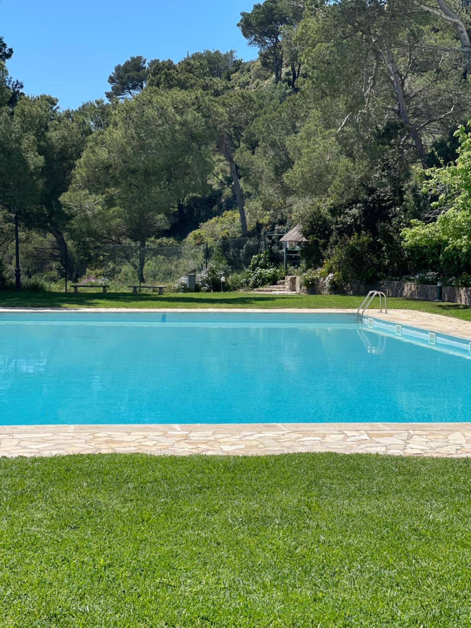 فيلا Casa Blanca De Begur Con Vistas Al Mar Y Piscina المظهر الخارجي الصورة