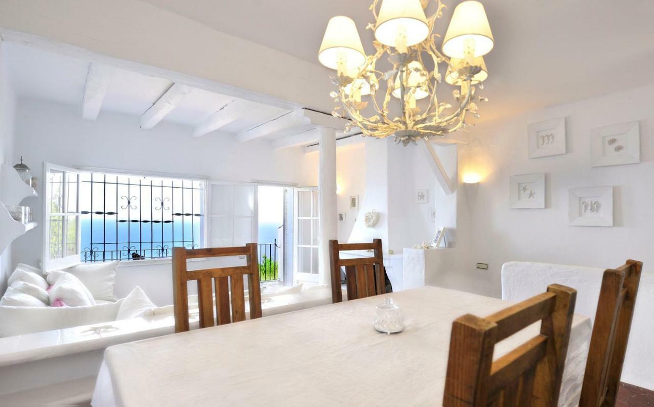 فيلا Casa Blanca De Begur Con Vistas Al Mar Y Piscina المظهر الخارجي الصورة