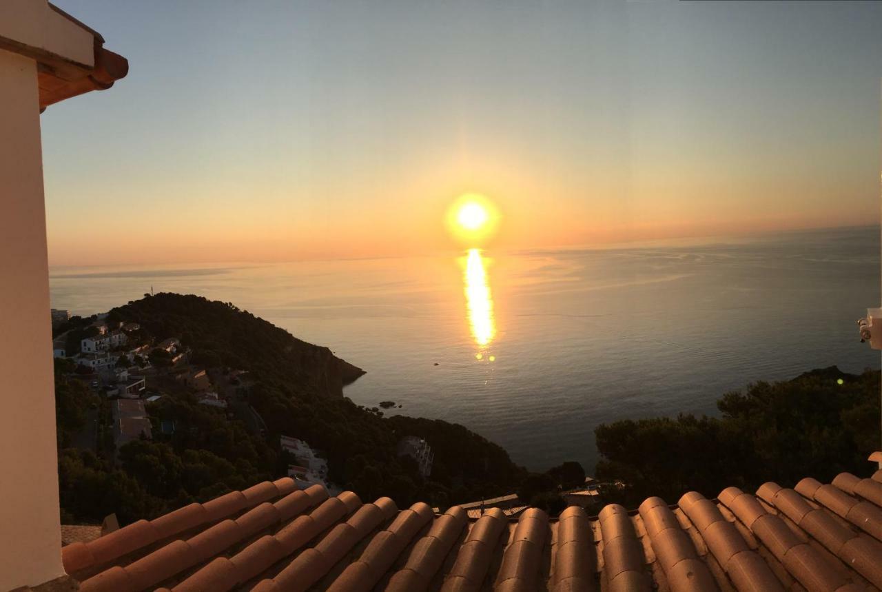فيلا Casa Blanca De Begur Con Vistas Al Mar Y Piscina المظهر الخارجي الصورة